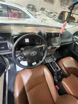 تۆیۆتا لاندكروزر پرادۆ